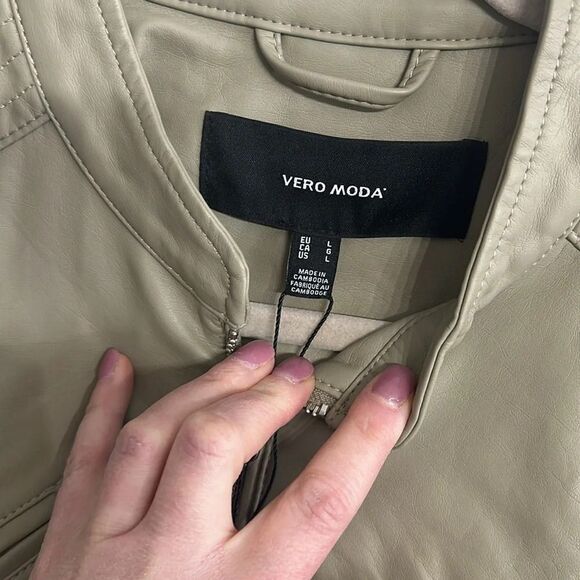 NWT Vero‎ Moda Taupe Faux Leather Jacket - Picture 6 of 8